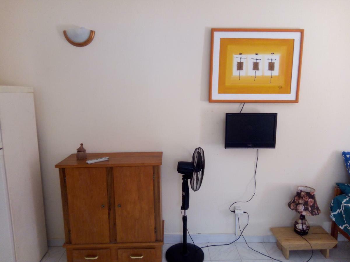 Chez Max Et Khady Apartment Dakar Luaran gambar
