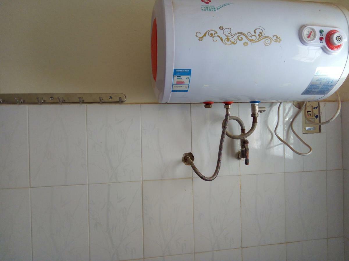 Chez Max Et Khady Apartment Dakar Luaran gambar